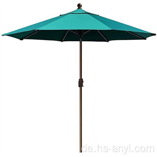 Schwarzweiss-gestreifter Patio-Regenschirm